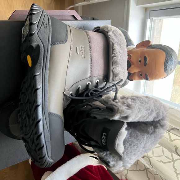 Ugg mens butte boots - Picture 3 of 7